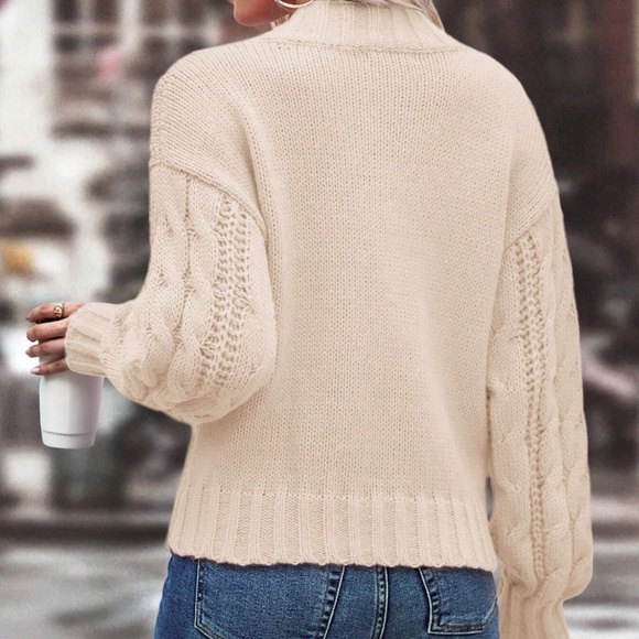 v neck cream beige preppy knit cable sweater - Picture 2 of 5